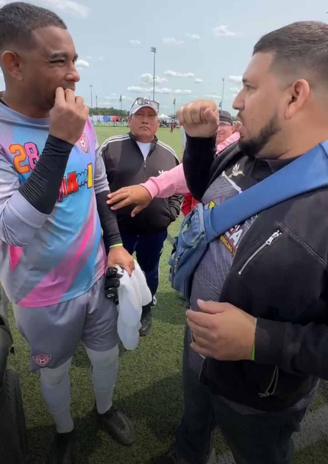 ¡Jugando amateur en Estados Unidos! Futbolistas del Olimpia, Real España y árbitro Saíd Martínez destacaron, uno tuvo problemas con la Policía