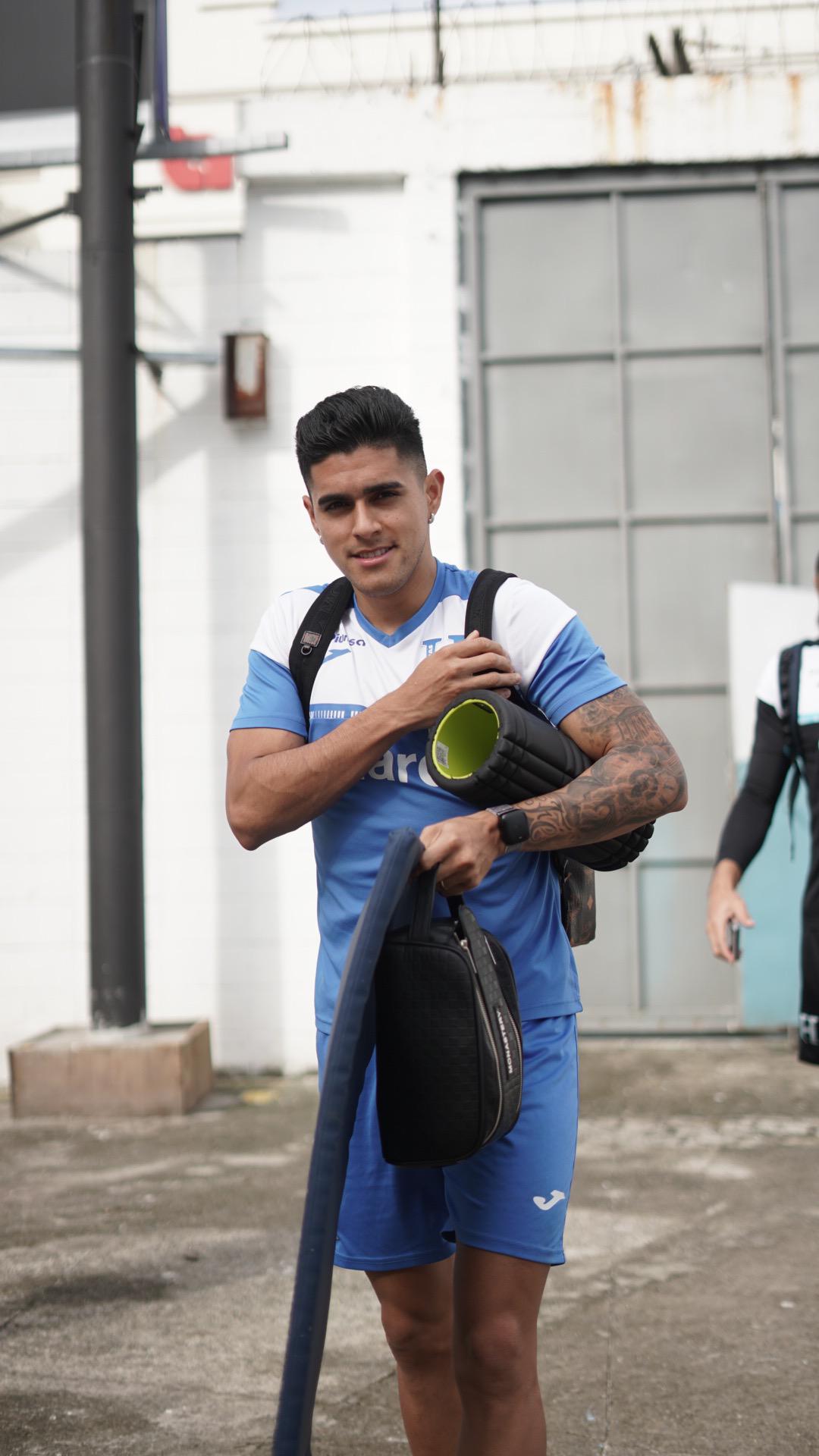Honduras cerró filas previo al viaje a México; un titular entrenó separado del grupo y otro se recuperó para el juego en Toluca