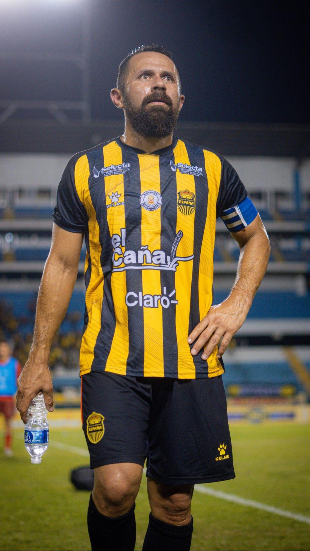 FICHAJES: Barrida en Marathón, Roger Espinoza es noticia, Motagua con nueva alta y Olimpia podría sumar tres más