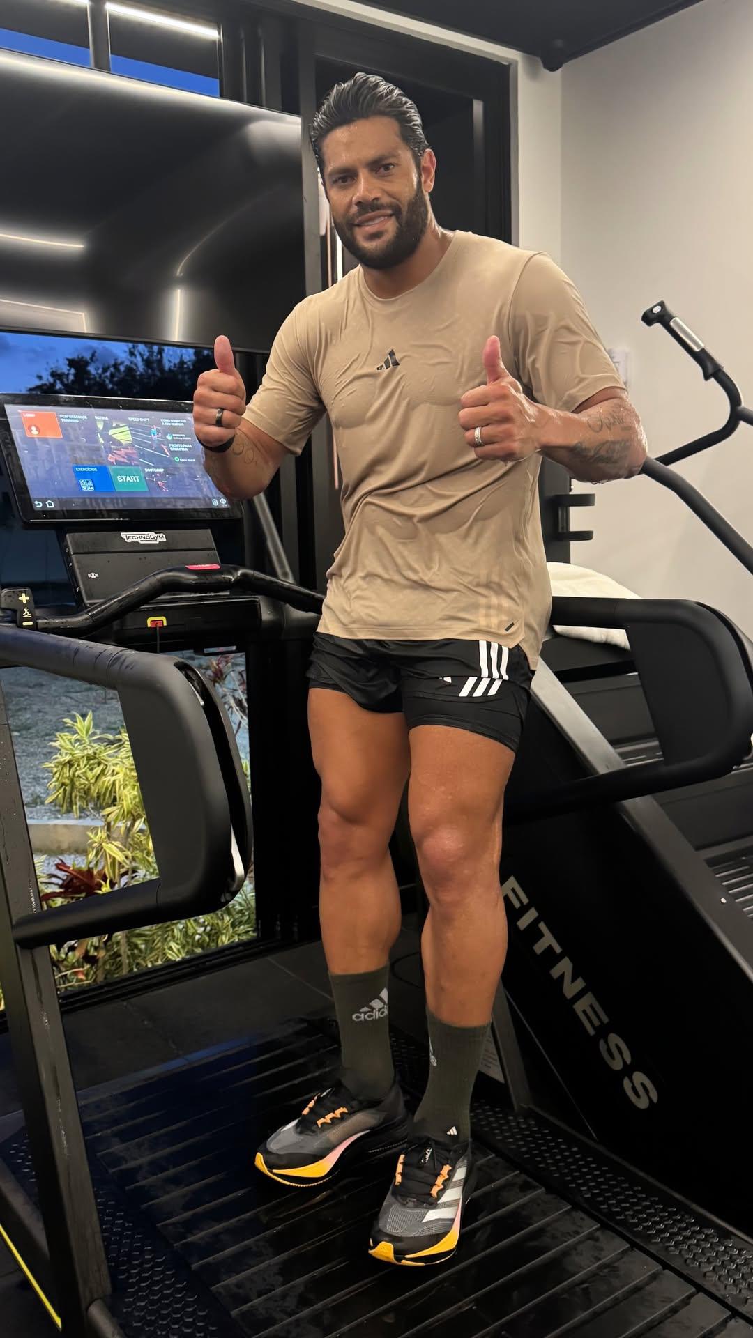 El entrenamiento extremo de Hulk en Brasil para mantener su espectacular físico a sus 38 años ¿De qué se trata?