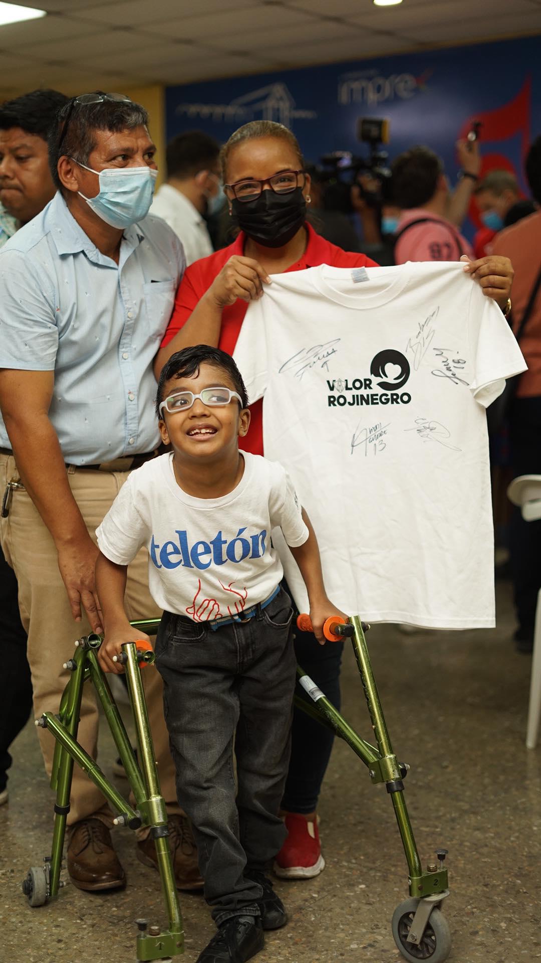 Hermoso gesto: Atlas regala un momento inolvidable a niños de la Teletón en Honduras