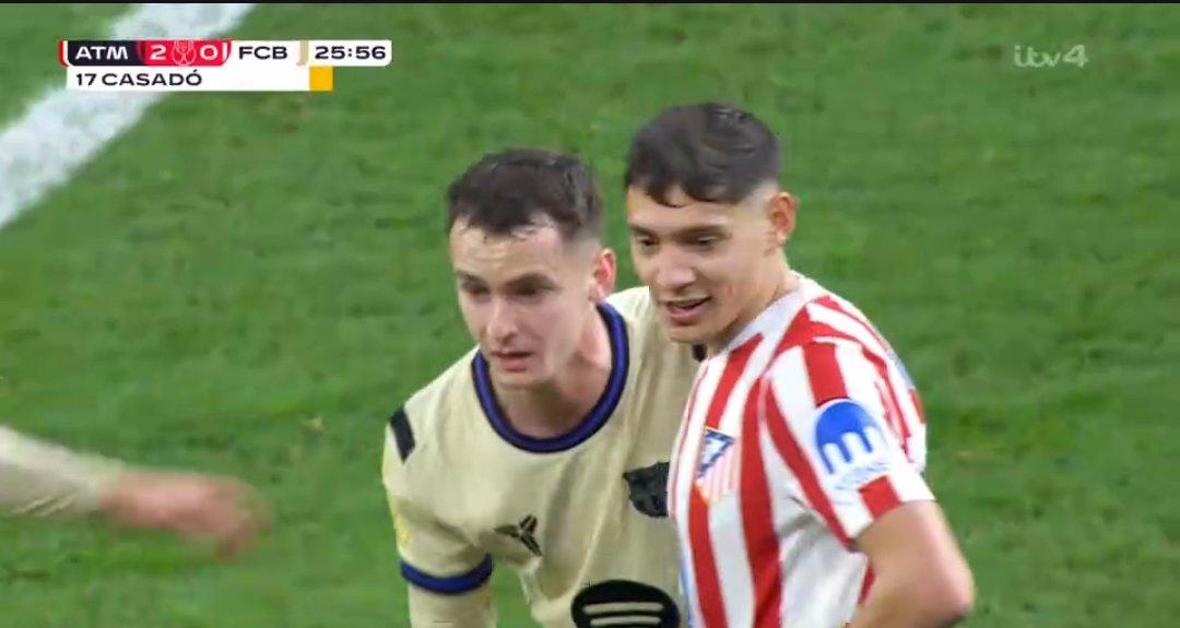 La traición de Hansi Flick, le celebró en la cara al Barcelona y la polémica arbitral en la paliza del Atlético en Copa del Rey