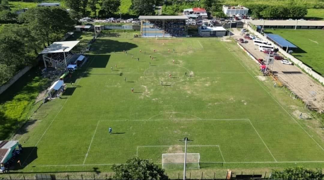 Falta infraestructura y césped en mal estado: Los 4 estadios de la Liga de Ascenso que se ilusionan con recibir juegos de primera en Honduras