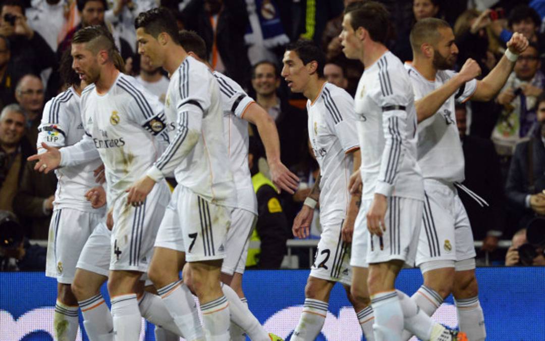 Barcelona se lleva el clásico ante Real Madrid con triplete de Messi