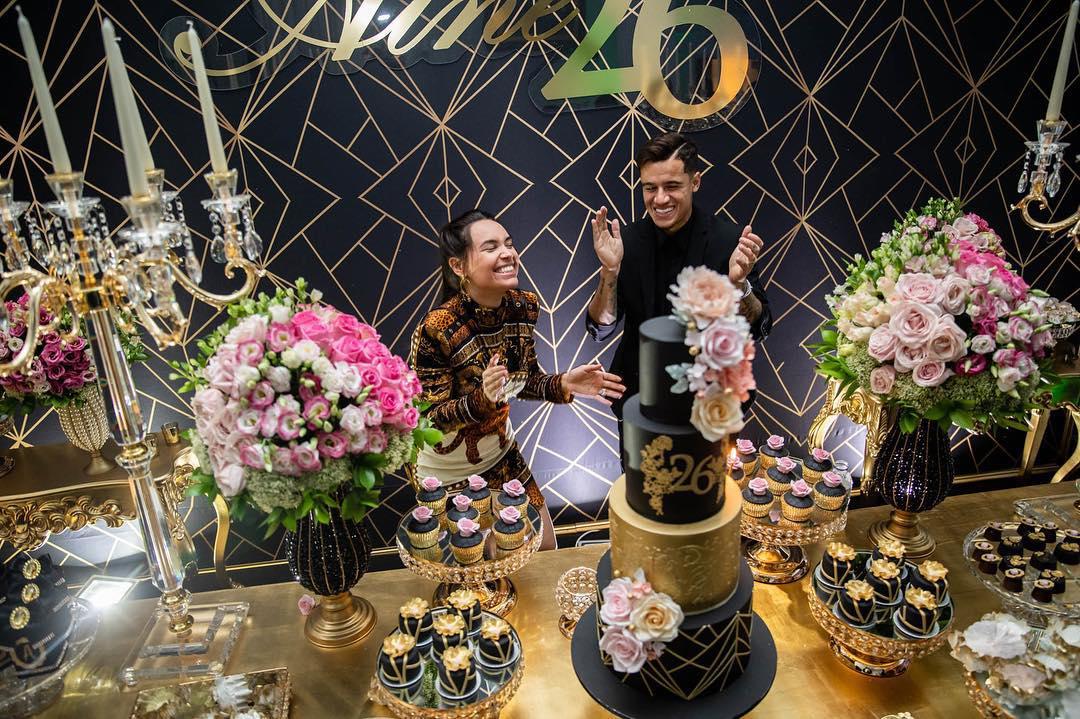 ¡Increíble! Las inusuales reglas de Steven Gerrard en el Aston Villa: Esto pasa si se va mal vestido ¿Y si le sacan tarjeta roja?