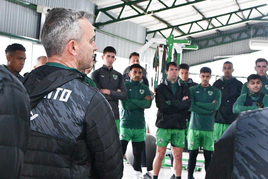 ¿Fracasó o tuvo éxito? Qué fue de Pablo Lavallén, el DT argentino que reemplazó a Troglio y ‘evitó’ el penta de Olimpia