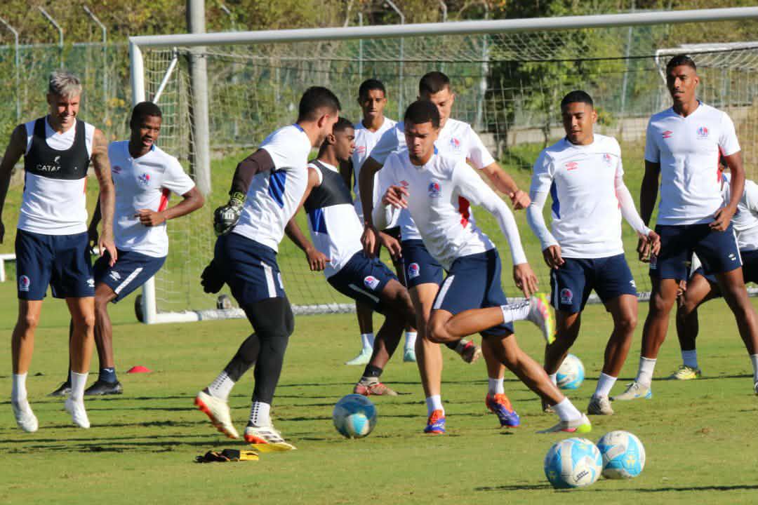 Espinel y las tres variantes que contempla en Olimpia para la gran final contra Marathón