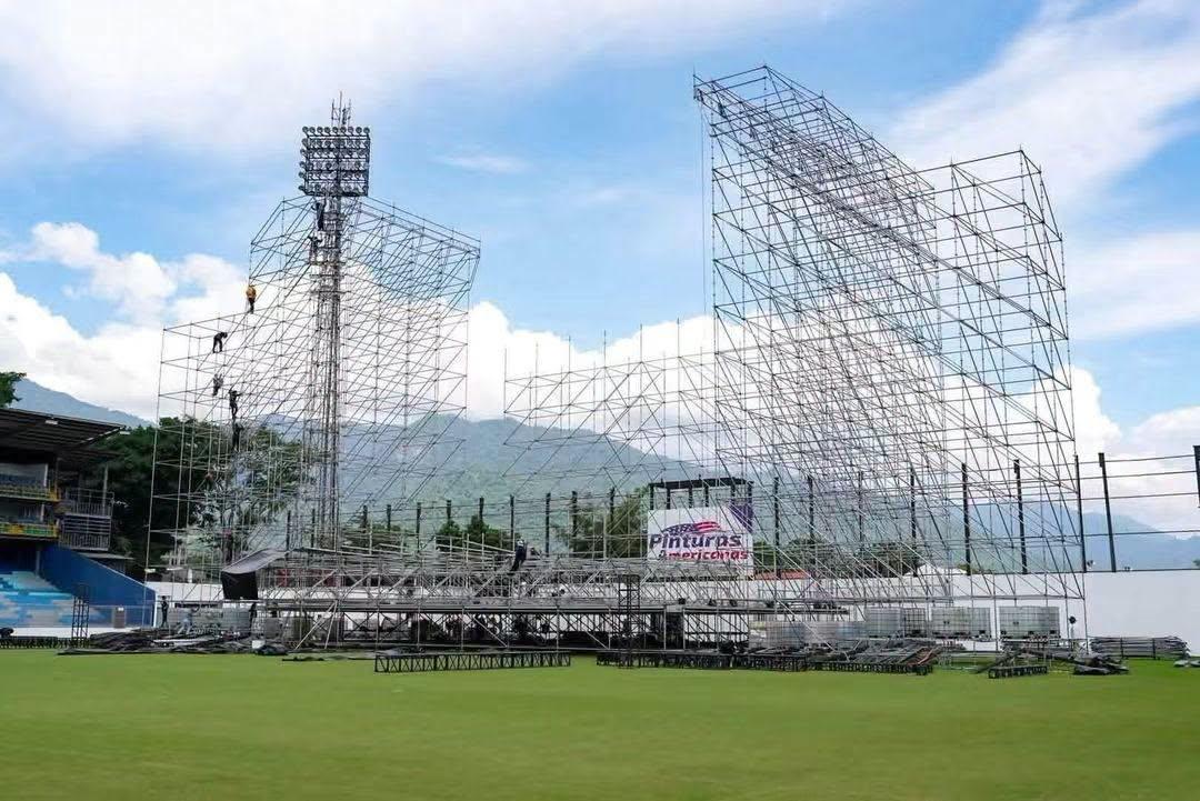 FOTOS: así quedó de destruida la cancha del Morazán tras recibir un concierto sin protección