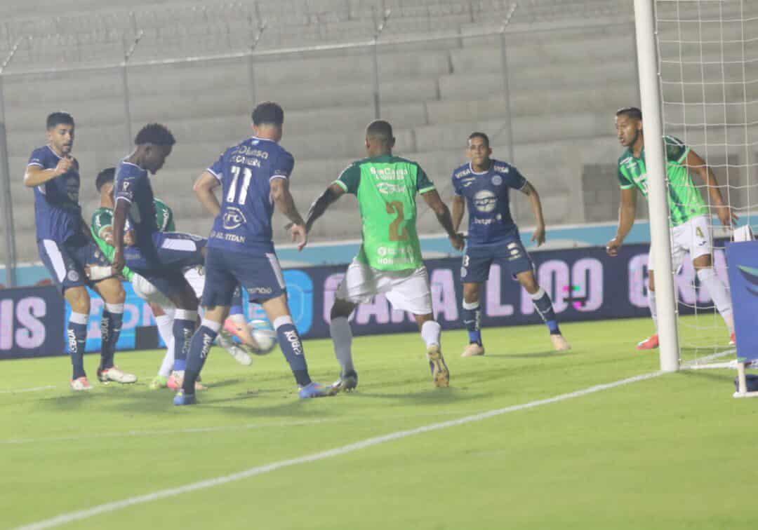 El motagüense que arriesgó su vida en el Nacional, el error histórico que recorrerá el mundo y el 'villano' del Marathón