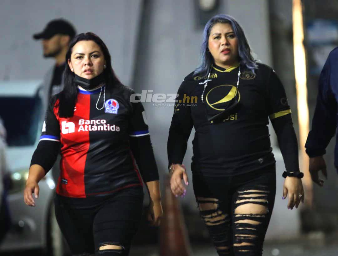 Selfies, belleza y comida: El hermoso ambiente que se vivió durante el Motagua-Olimpia; ¿quiénes son las tres chicas solas?