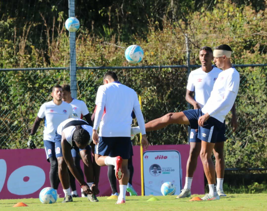 Espinel y las tres variantes que contempla en Olimpia para la gran final contra Marathón