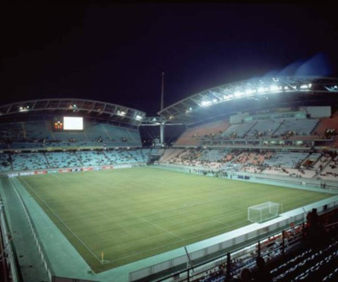 ¡El rotundo cambio que le quieren hacer al estadio Nacional con su alumbrado!