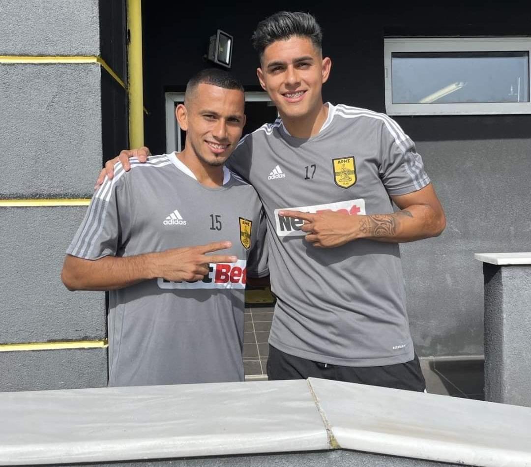 Edwin Rodríguez y Luis Palma aparecen en la convocatoria del partido entre Volos - Aris.