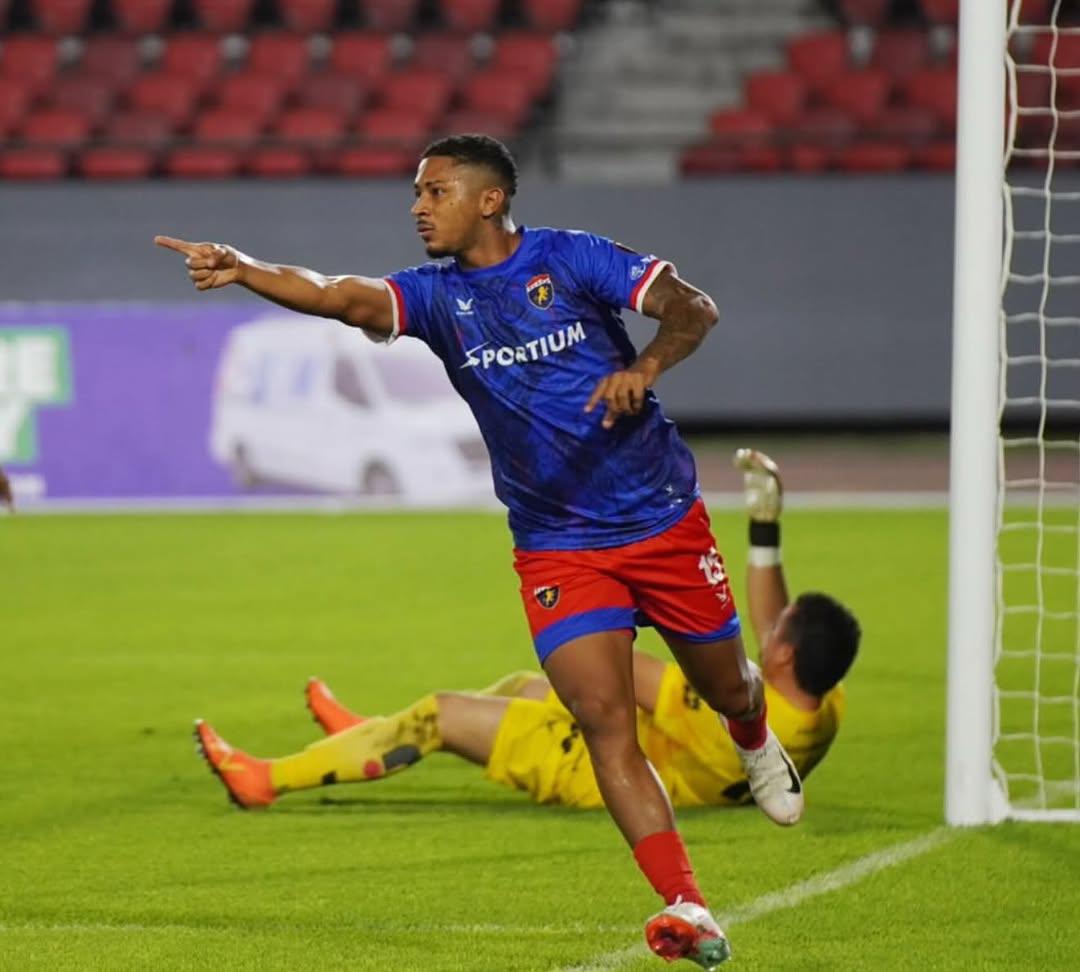 FICHAJES: Olimpia sacude el mercado, Marathón busca renovar a tres, Yio confirma su futuro y Rosales con nuevo club