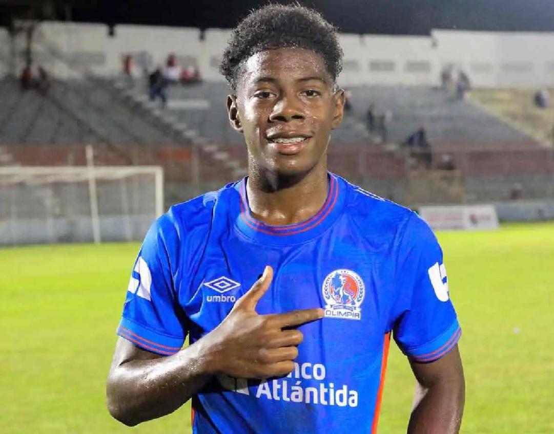 ¿Olimpia recibirá dinero por fichaje de Dereck Moncada en Suiza? ¿Qué equipos de Premier League lo buscaron?