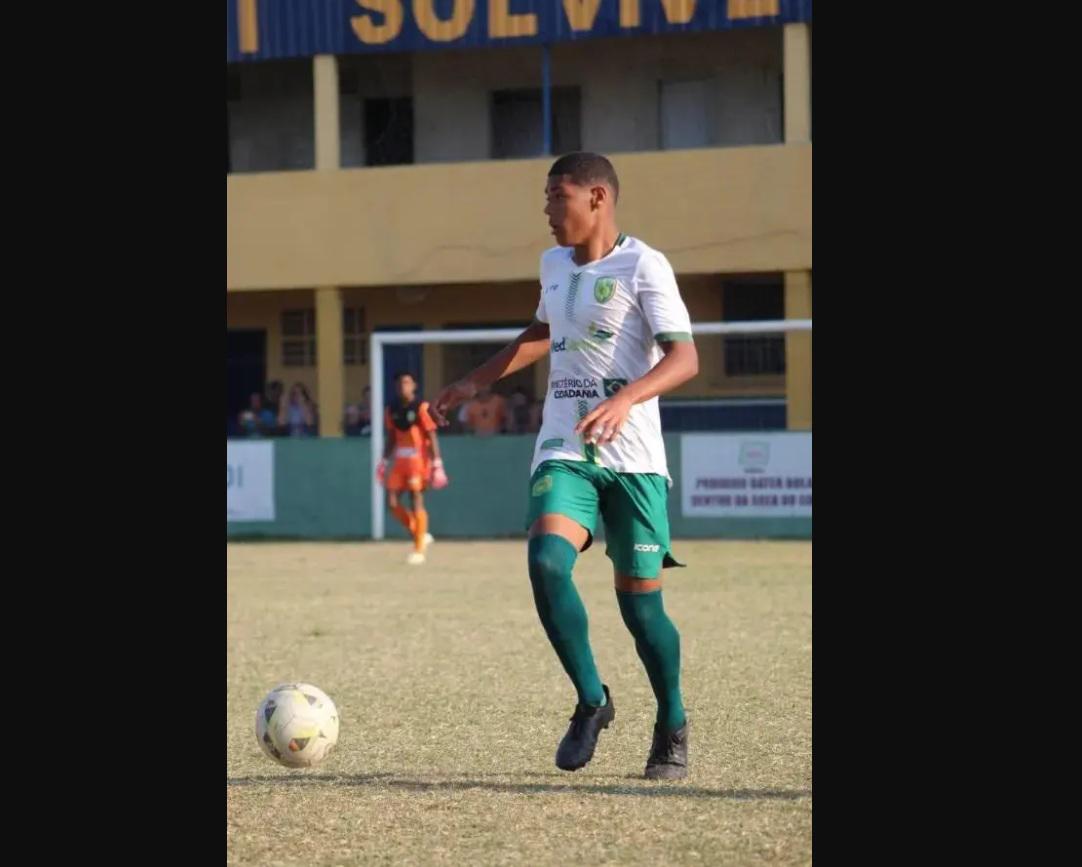 ¡Rumbo a la élite! Joven brasileño que desea jugar con Honduras tiene nuevo club y se acerca al profesionalismo