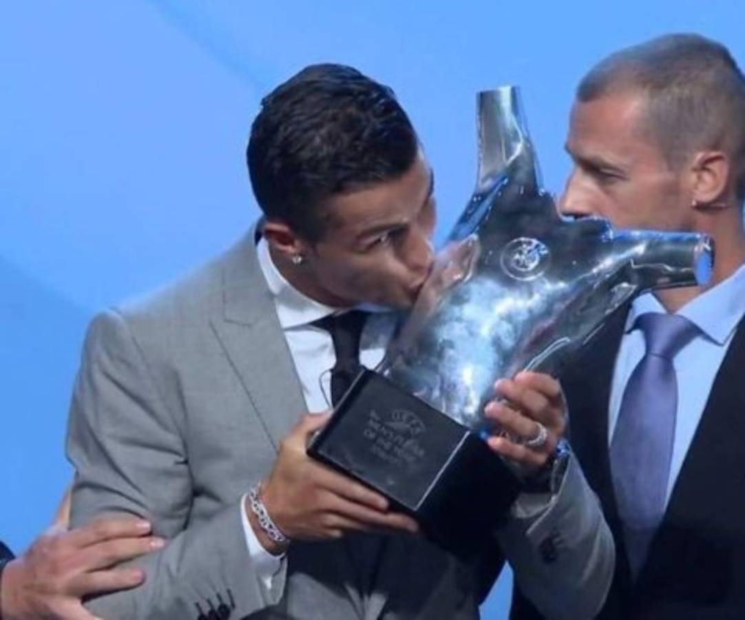 Las fotos más curiosas que dejó el sorteo de Champions con Messi y CR7 de protagonistas