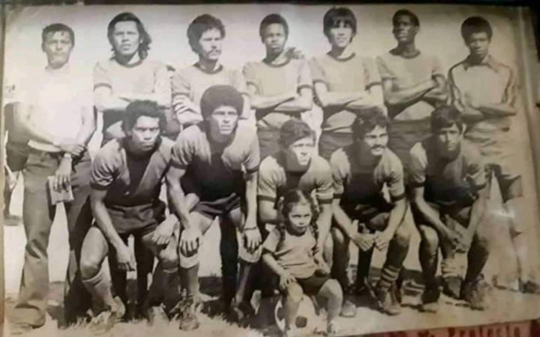 ¡Retro! Así eran los looks, alineaciones y uniformes de clubes hondureños en los 70, 80 y 90