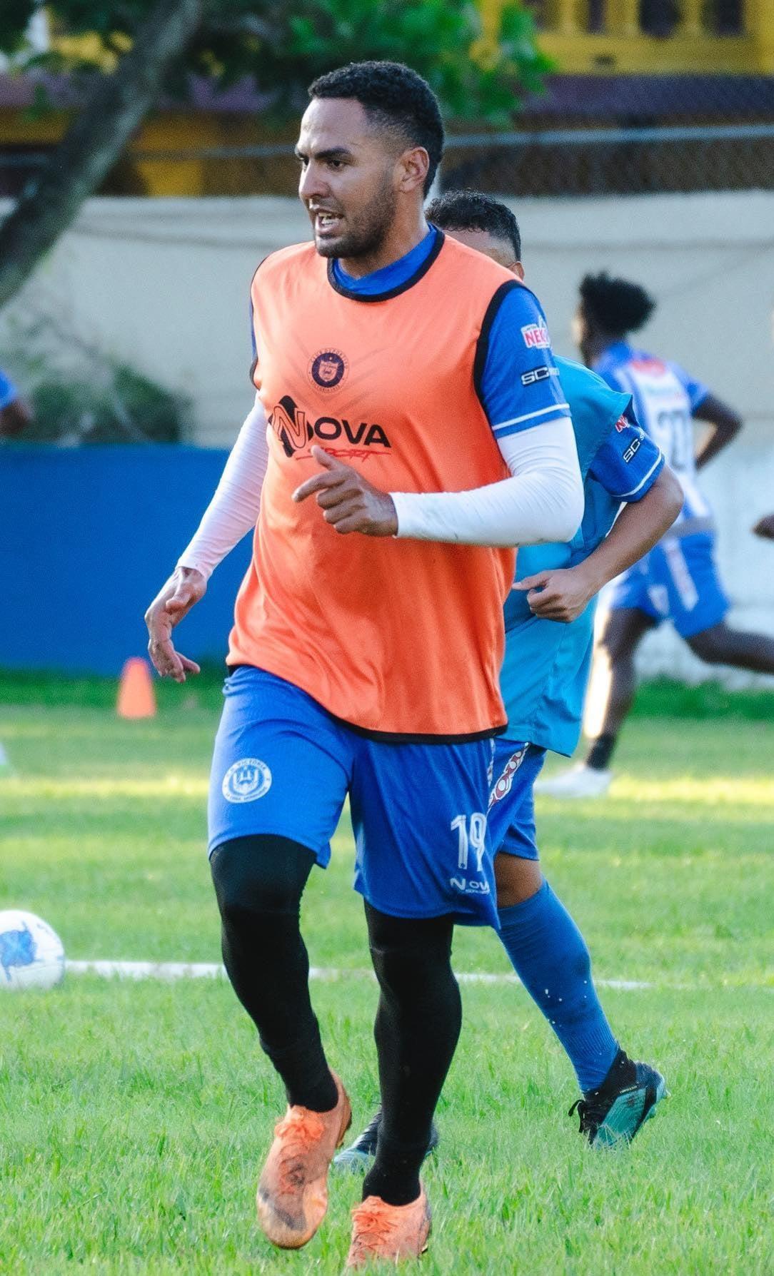 Fichajes: Primeras bajas en Motagua, los agentes libres del Olimpia, Real España anuncia extranjero y el contrato de Chirinos