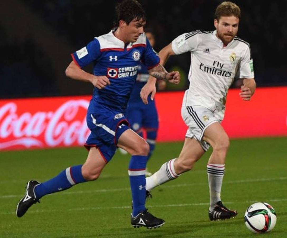 Real Madrid aplastó a Cruz Azul 4-0