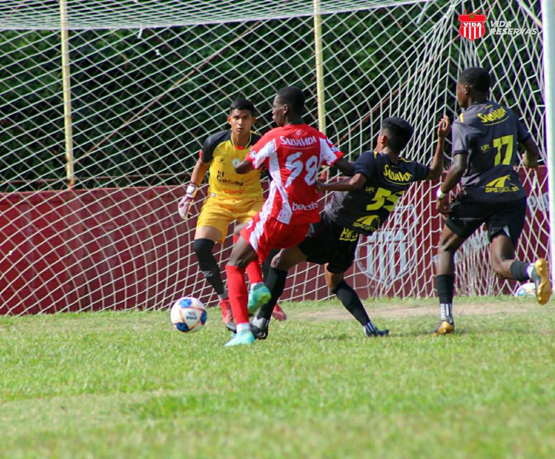 Olimpia rescata un empate ante Honduras Progreso y mantiene el liderato del torneo de Reservas en Honduras