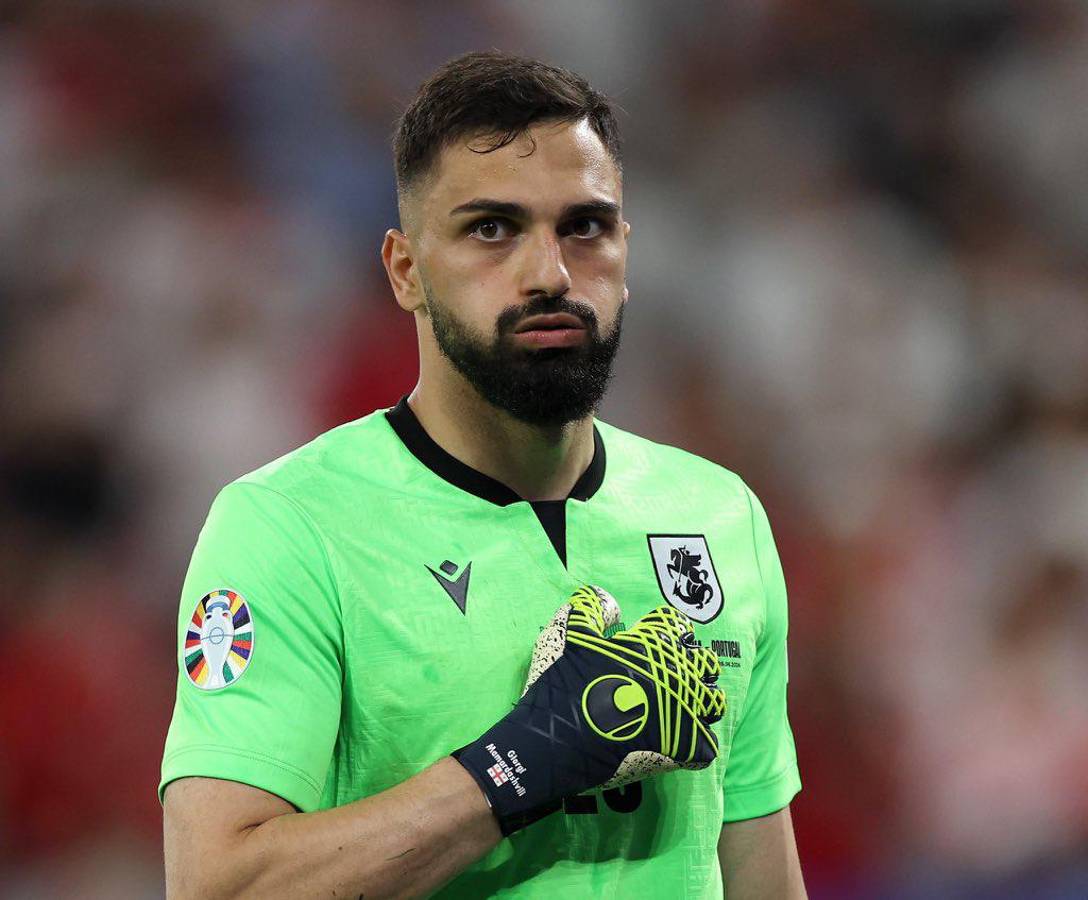 Barcelona sacude el mercado de fichajes y Gundogan tiene “nuevo” club; James Rodríguez y Vitor Roque dan la sorpresa