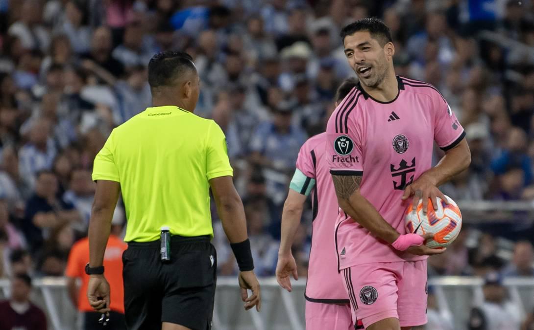 La reacción de Messi tras ser humillado en Concacaf, la burla de Monterrey y fea agresión de Luis Suárez ¿Qué hizo Barton?