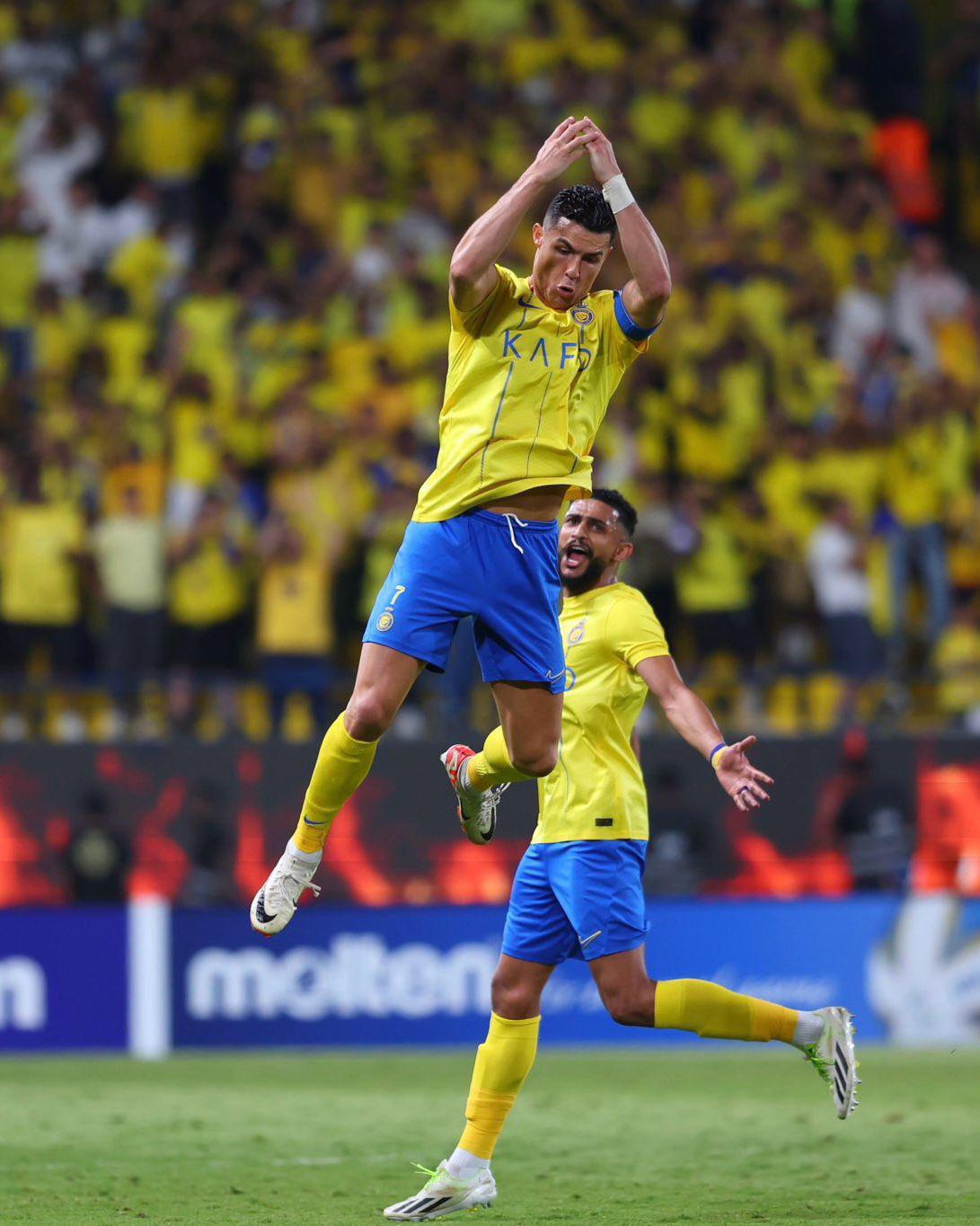 Se olvida para siempre de ellos: Cristiano firma su nuevo contrato a los 40 años; el salario que ganará y el club que 'compró'