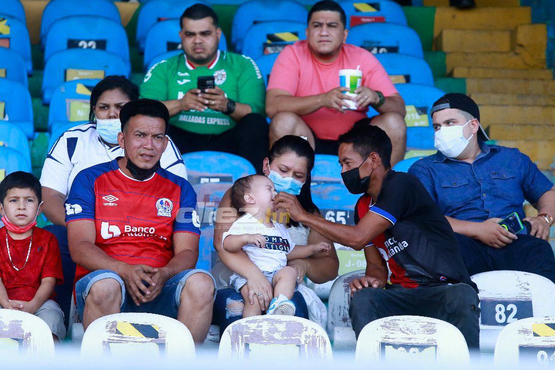Olimpistas y marathones invadieron el Morazán: El bonito ambiente que se vivió para el clásico nacional