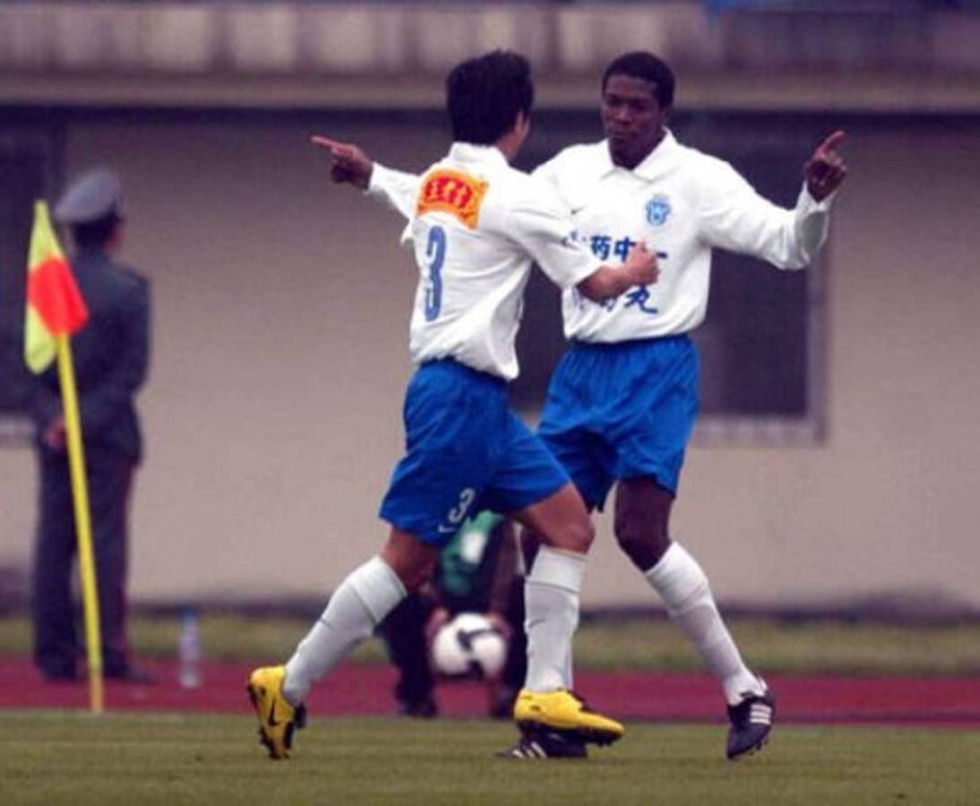 Clubes del extranjero que le dieron otra oportunidad a un hondureño