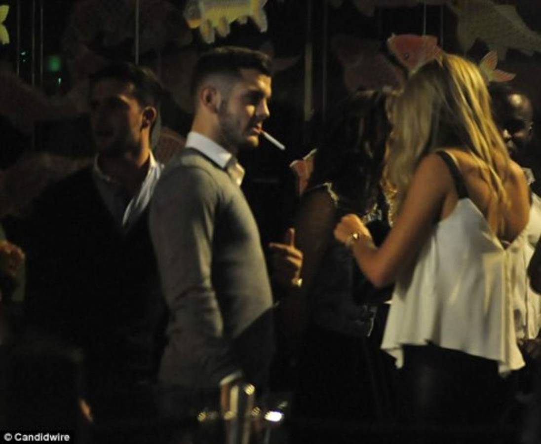 ¡Descuidados! Así han sido capturados estos famosos futbolistas mientras fumaban