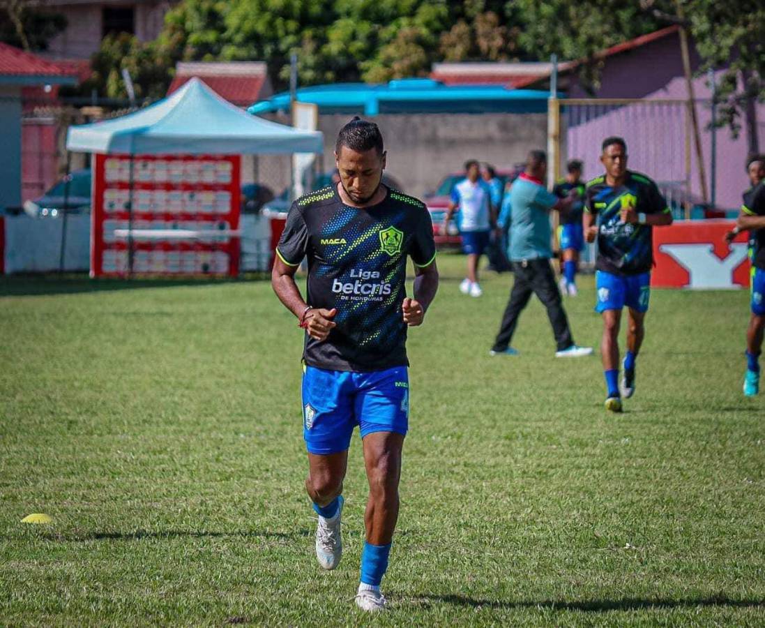 Futbolista hondureño se fue ilegal hacia Estados Unidos tras haber disputado final de Liga Nacional y es “fichado”