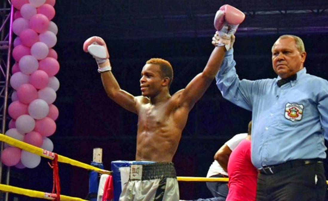 'Escorpión' Ruíz es el rey de Centroamérica y el Caribe