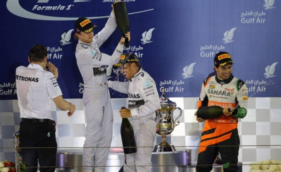 Hamilton se queda con el GP de Bahréin, Checo Pérez completó el podio