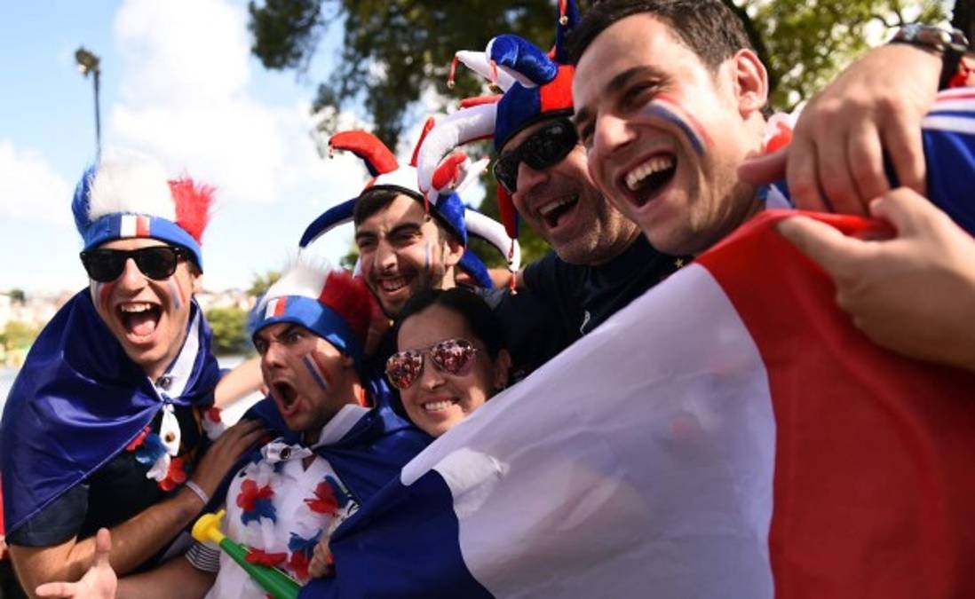 Francia golea a Suiza y queda a un paso de octavos