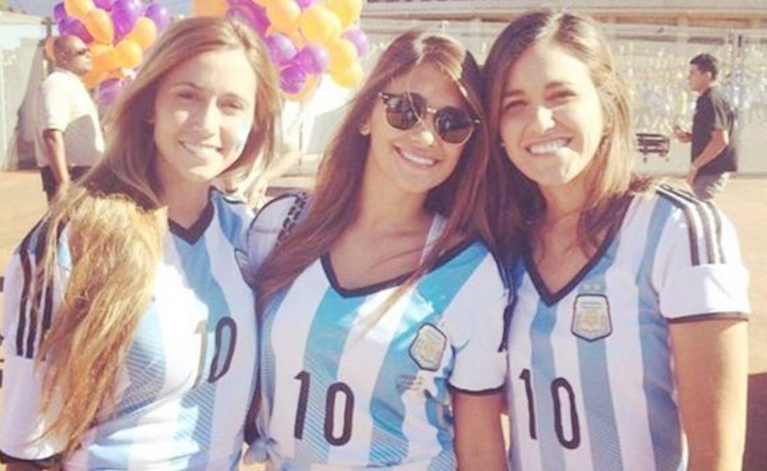 La esposa de Messi, Antonella Rocuzzo, lloró por el pase a semis