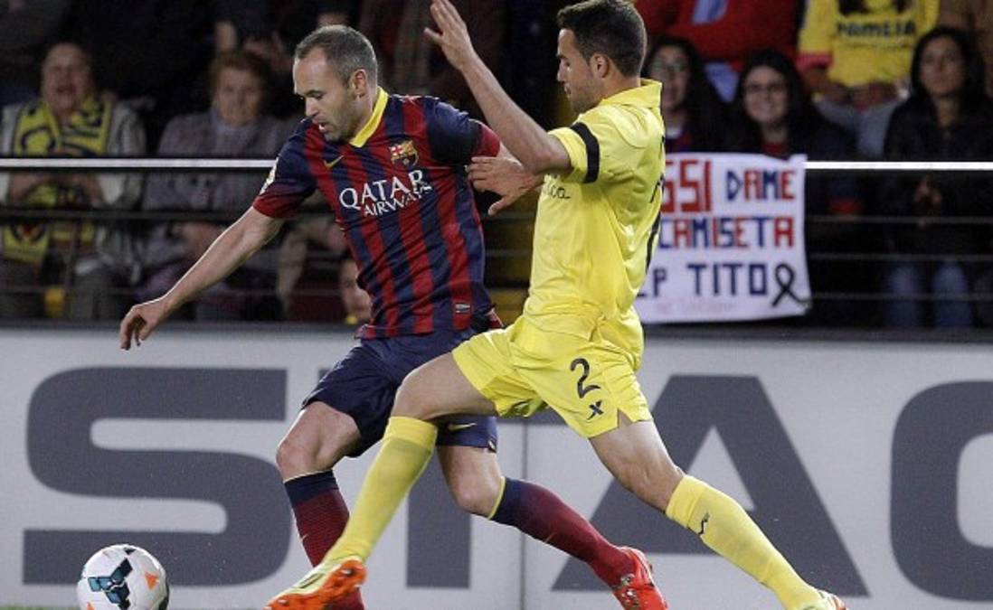 Con autogoles, Barcelona remonta y vence al Villarreal