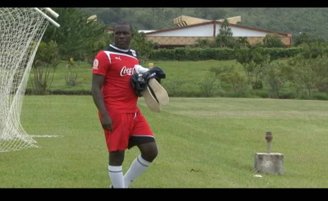 Olimpia ficha a Quiarol Arzú para suplir baja de Johnny Palacios