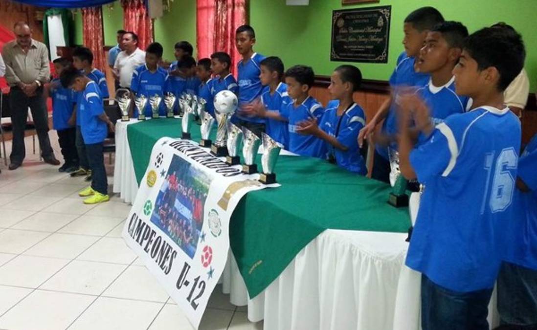 Niños de Choloma se coronan campeones en Estados Unidos