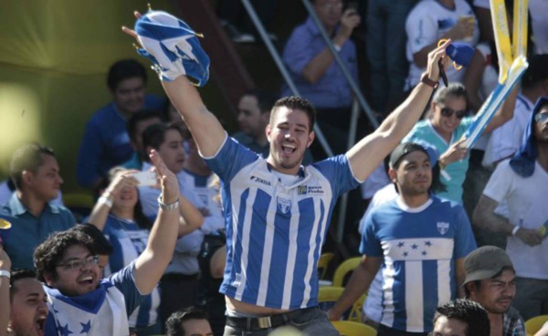 Así celebró Honduras el gol de Carlo Costly