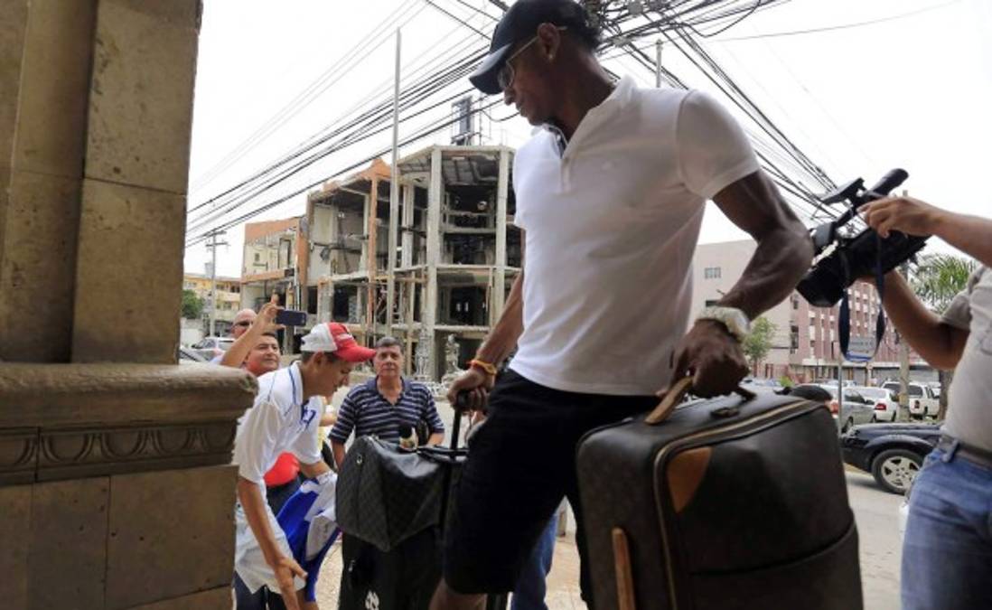 Selección de Honduras viaja a Estados Unidos