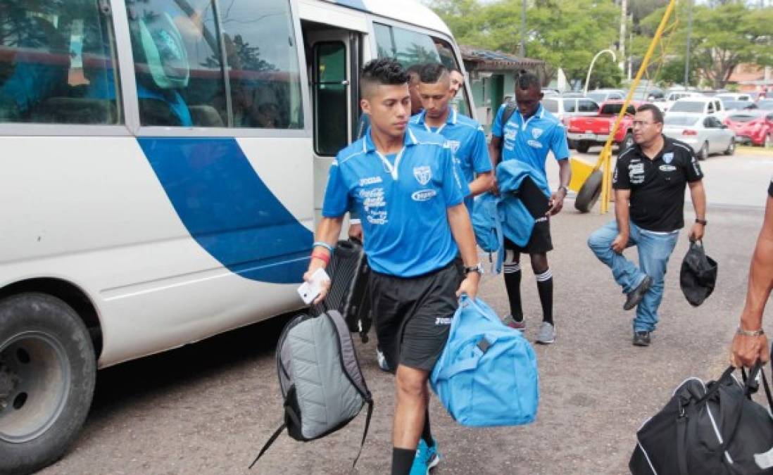 La Sub 20 de Honduras viajó a El Salvador a disputar el Prepremundial