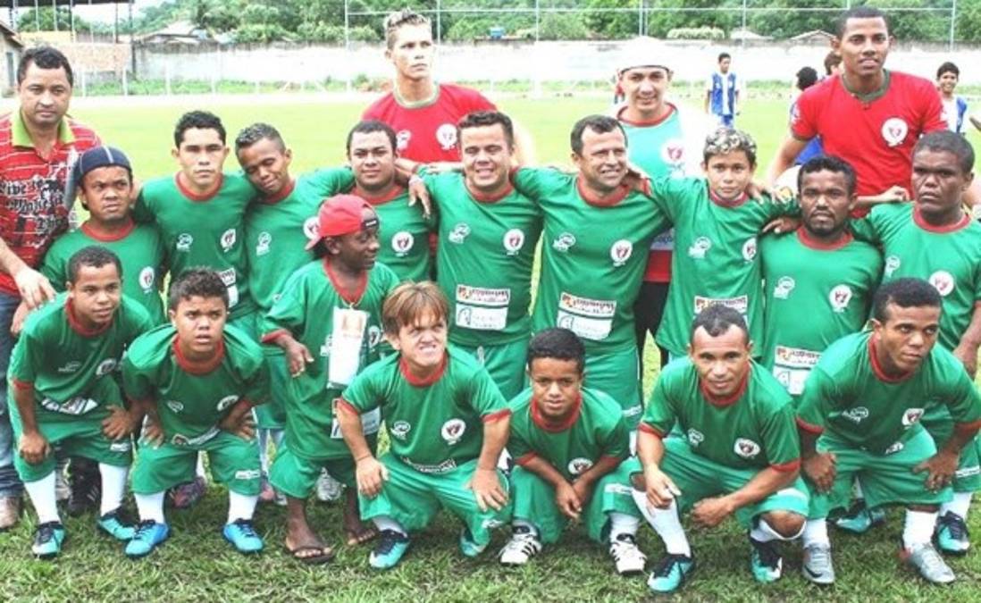 VIDEO: Conocé a Los Gigantes del Norte, un equipo formado por enanos
