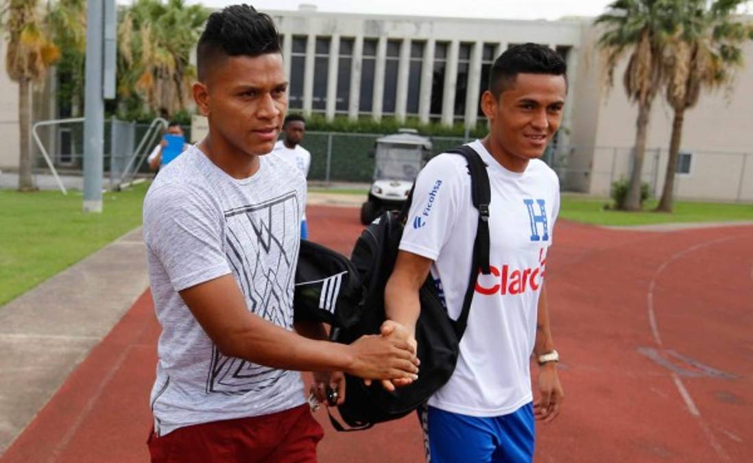 Bryan Moya del Houston, entrena con Honduras