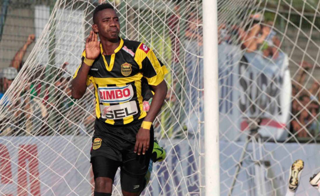 Real España se sacude paternidad con escandalosa goleada