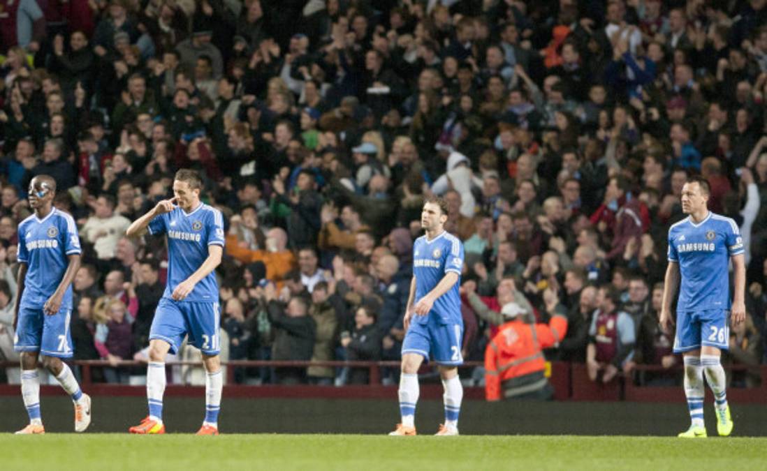 El Chelsea cayó ante Aston Villa pero sigue de líder
