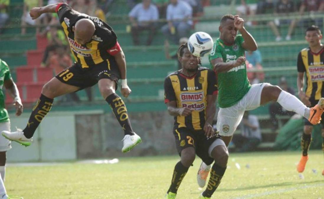 Real España sufre contra Marathón, pero avanza a semifinales