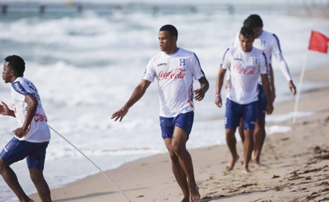Honduras realiza trabajos de playa en Fort Lauderdale