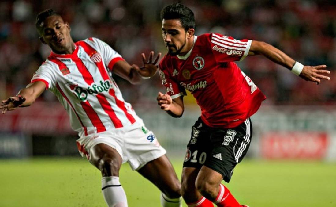 Hondureño Brayan Beckeles destaca en el once de la jornada 12 del fútbol mexicano