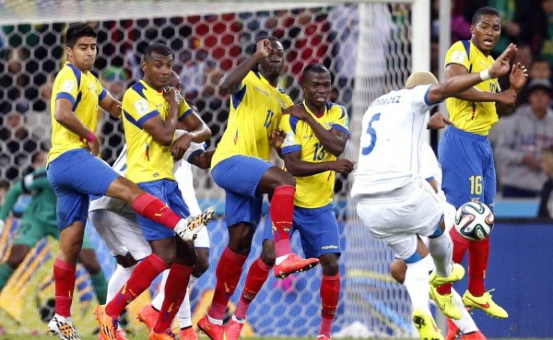 EN VIVO: ¡Ecuador remonta y vence 2-1 a Honduras!